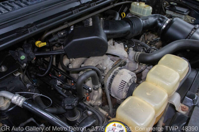 2005 Ford Excursion XLT