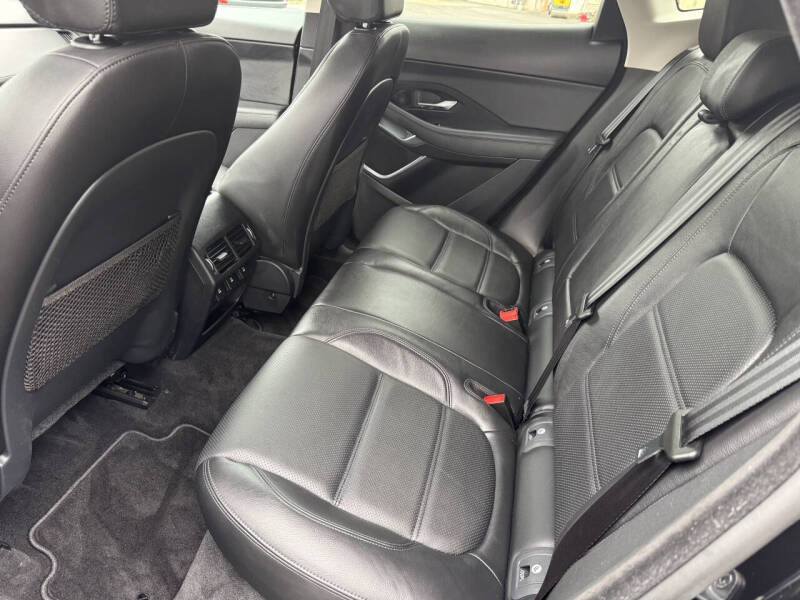 2018 Jaguar E-PACE P250 SE