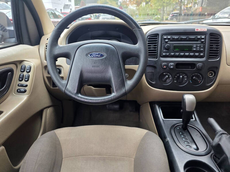 2006 Ford Escape XLS