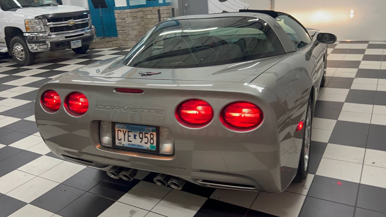 2000 Chevrolet Corvette 36