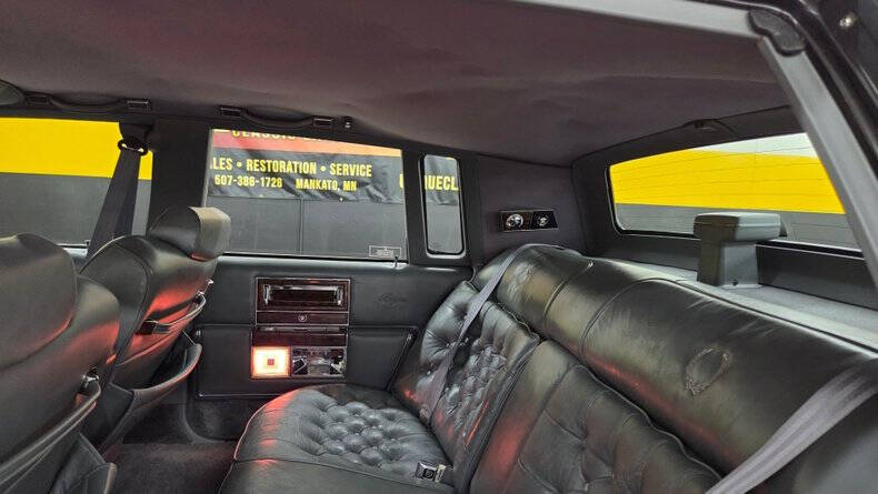 1990 Cadillac Brougham