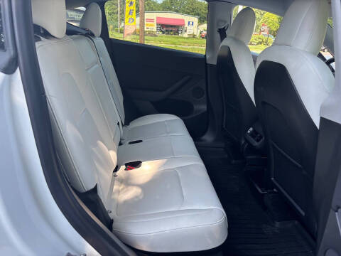 2022 Tesla Model Y Long Range