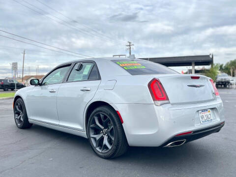 2021 Chrysler 300 S V6
