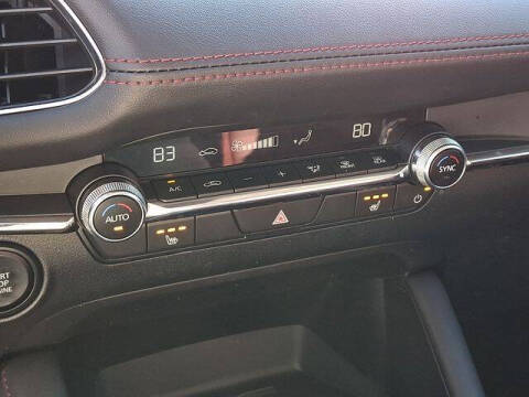 2025 Mazda Mazda3 Sedan 2.5 S Carbon Edition