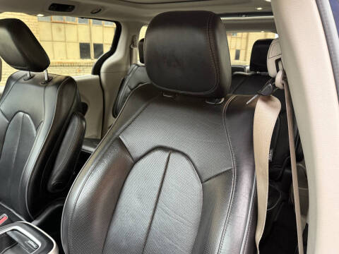 2017 Chrysler Pacifica Limited