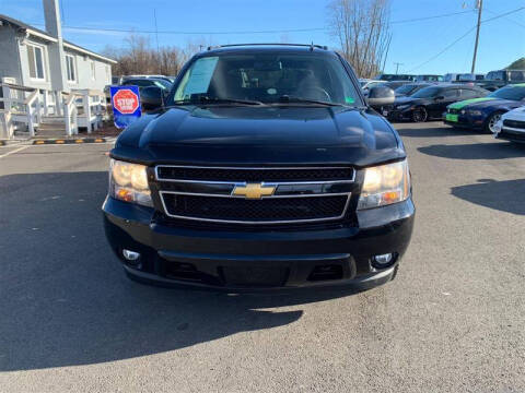 2013 Chevrolet Avalanche LS Black Diamond