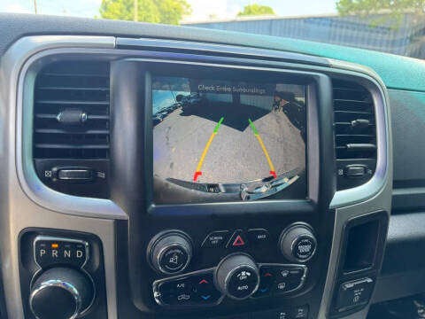 2016 RAM 1500 Big Horn