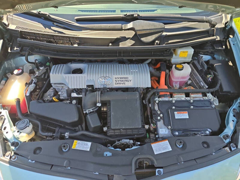 2015 Toyota Prius Two
