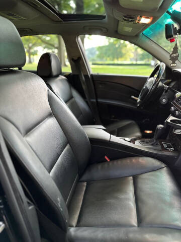 2005 BMW 5 Series 525i