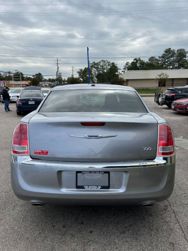2014 Chrysler 300