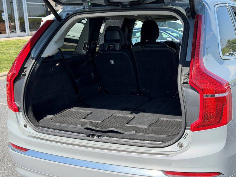 2025 Volvo XC90 T8 Plus Bright Theme 7P