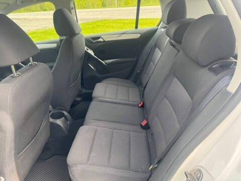 2011 Volkswagen Golf 2.5L PZEV