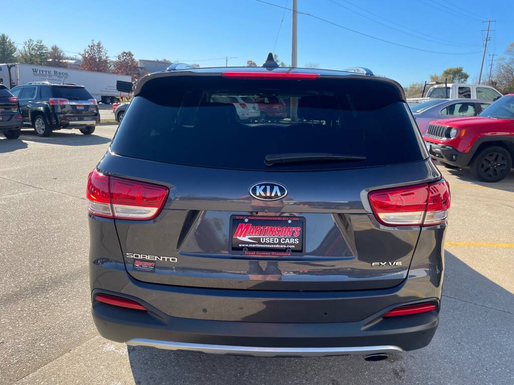 2017 Kia Sorento for sale at Martinson's Used Cars in Altoona, IA