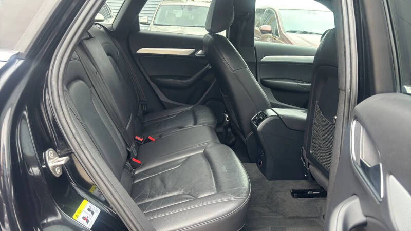 2016 Audi Q3 2.0T quattro Premium Plus