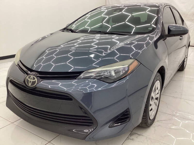 2018 Toyota Corolla LE's photo