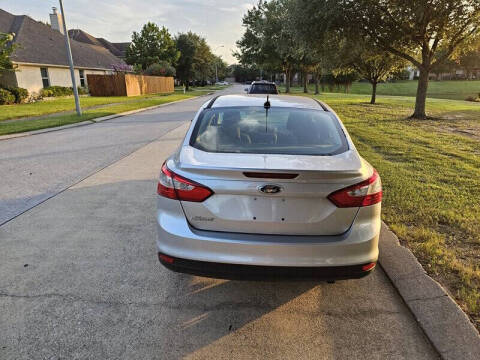 2012 Ford Focus S