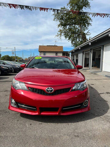 2014 Toyota Camry for sale at Valley Auto Finance in Warren OH