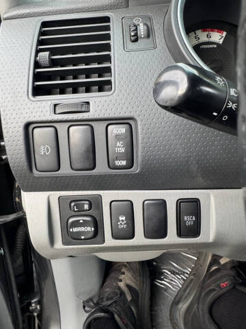 2011 Toyota Tacoma V6