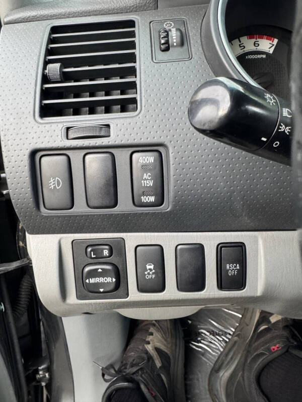 2011 Toyota Tacoma V6