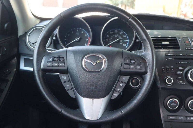 2013 Mazda MAZDA3 i Touring