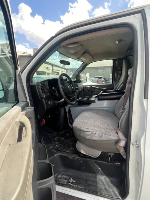 2013 Chevrolet Express 2500