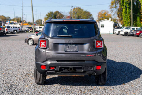 2017 Jeep Renegade Trailhawk