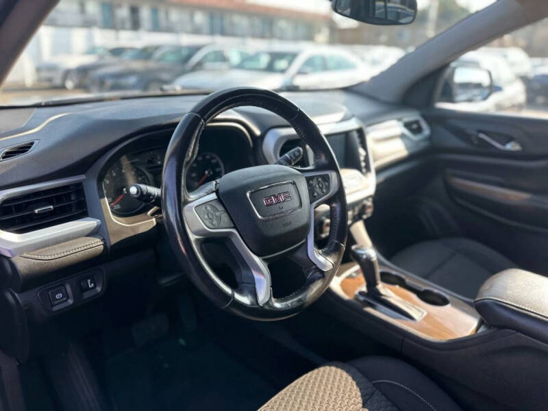 2019 GMC Acadia SLE-1