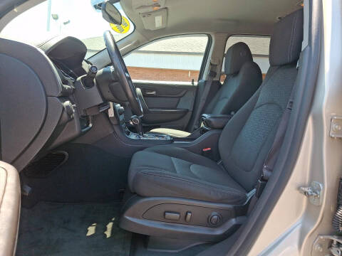 2015 GMC Acadia SLE-2