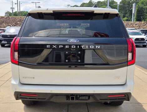 2025 Ford Expedition Active