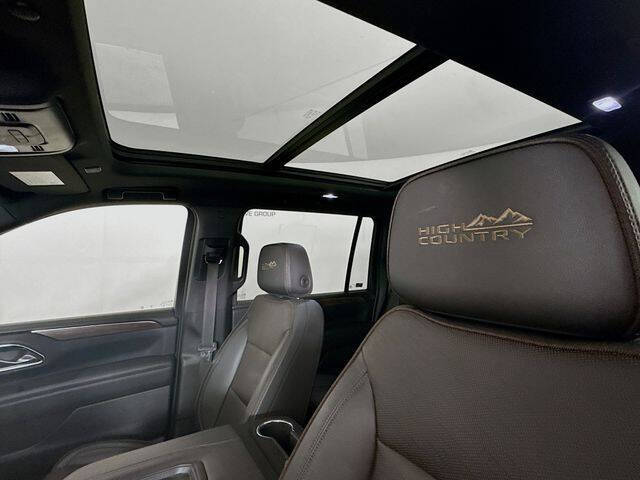 2023 Chevrolet Suburban High Country