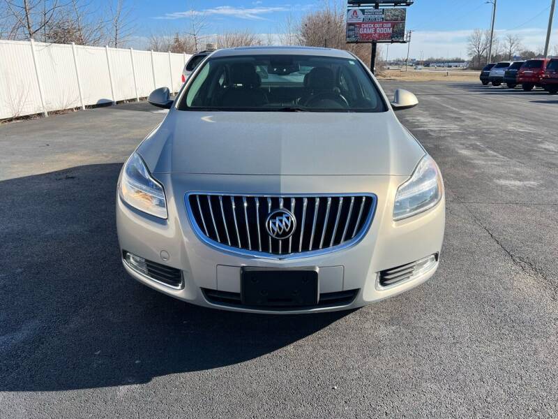 2011 Buick Regal for sale at Caps Cars Of Taylorville in Taylorville IL