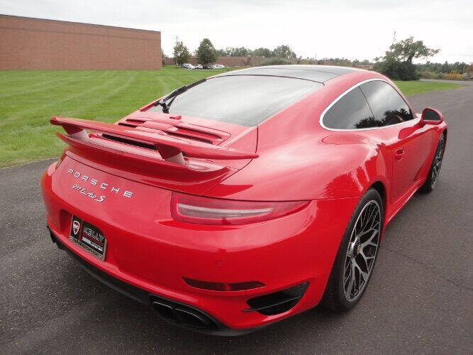 2015 Porsche 911 Turbo S