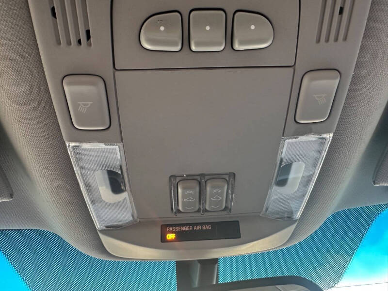 2010 Cadillac DTS Luxury Collection