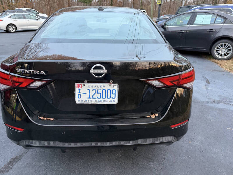 2025 Nissan Sentra SV