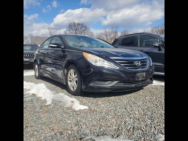 2014 Hyundai Sonata for sale at Colonial Motors in Mine Hill NJ