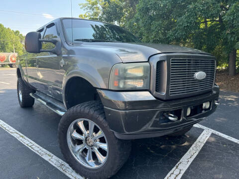 2006 Ford F-250 Super Duty for sale at Amazing Luxury Motors LLC in Gainesville GA