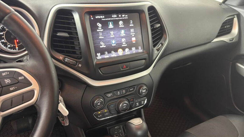 2017 Jeep Cherokee Trailhawk
