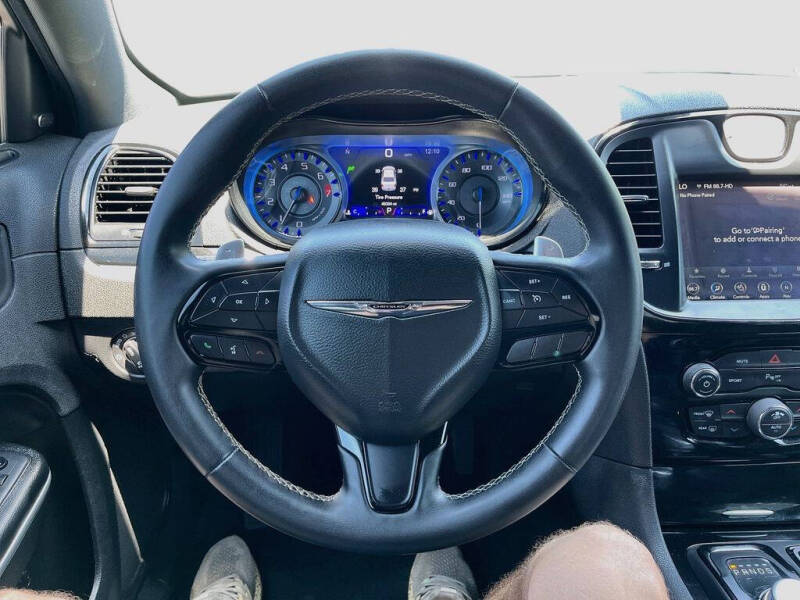 2022 Chrysler 300 S V6