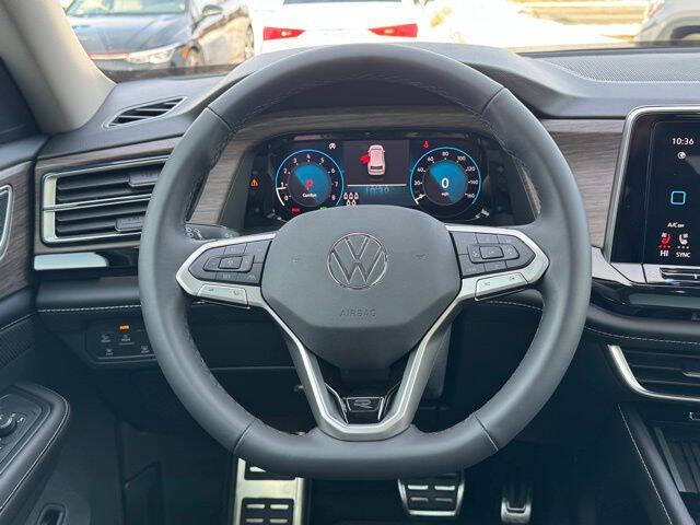 2026 Volkswagen Atlas SEL Premium R-Line 4Motion