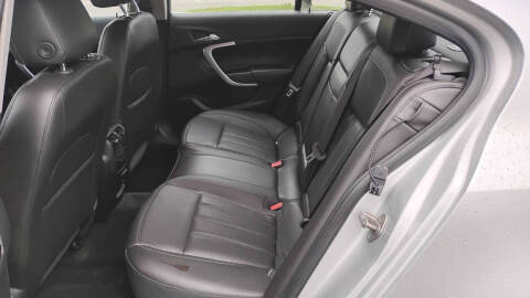 2013 Buick Regal Premium 2