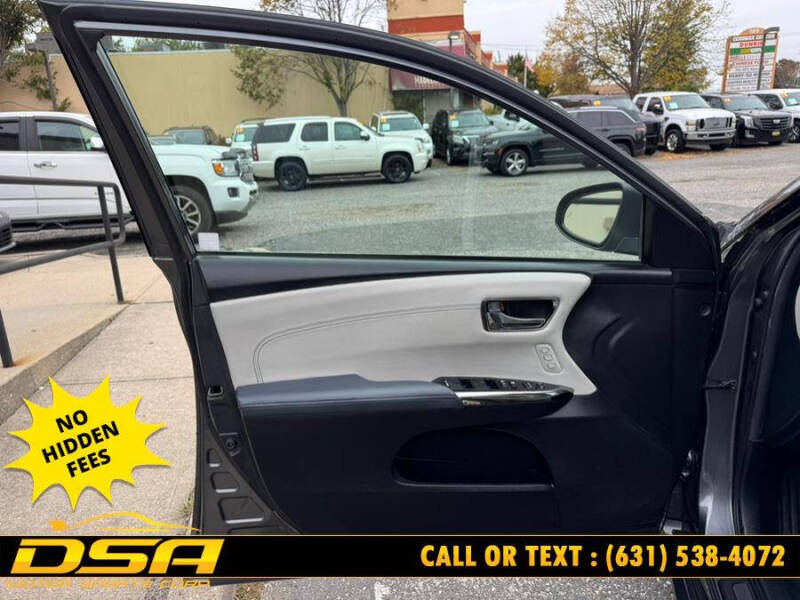 2013 Toyota Avalon Hybrid Limited