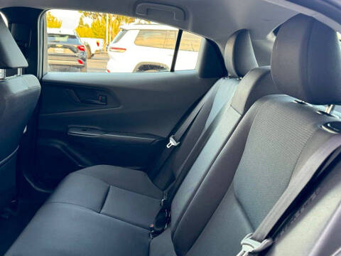 2024 Toyota Prius LE