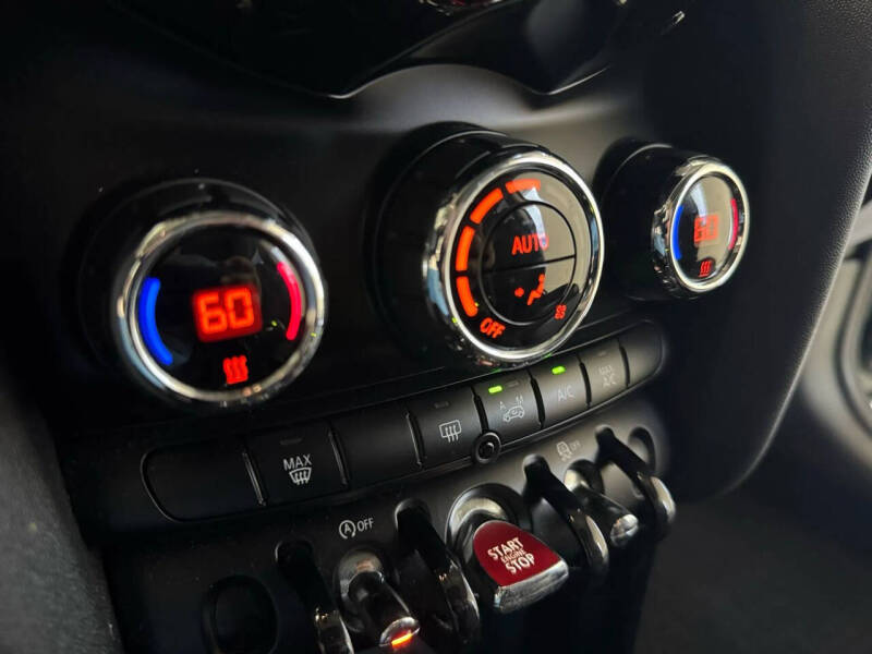 2016 MINI Hardtop 2 Door Cooper S