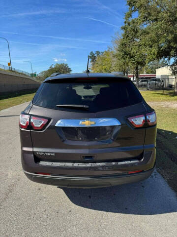 2017 Chevrolet Traverse LS