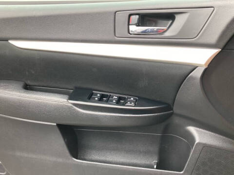 2013 Subaru Outback 2.5i Premium