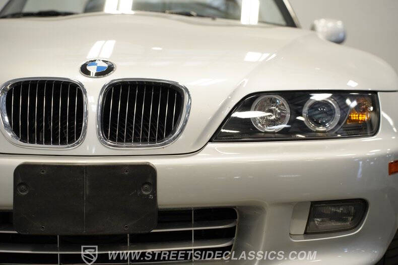 2001 BMW Z3 3.0i