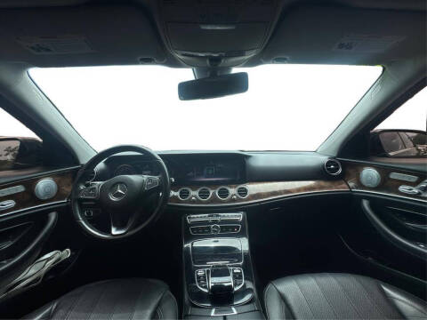 2018 Mercedes-Benz E-Class E 300