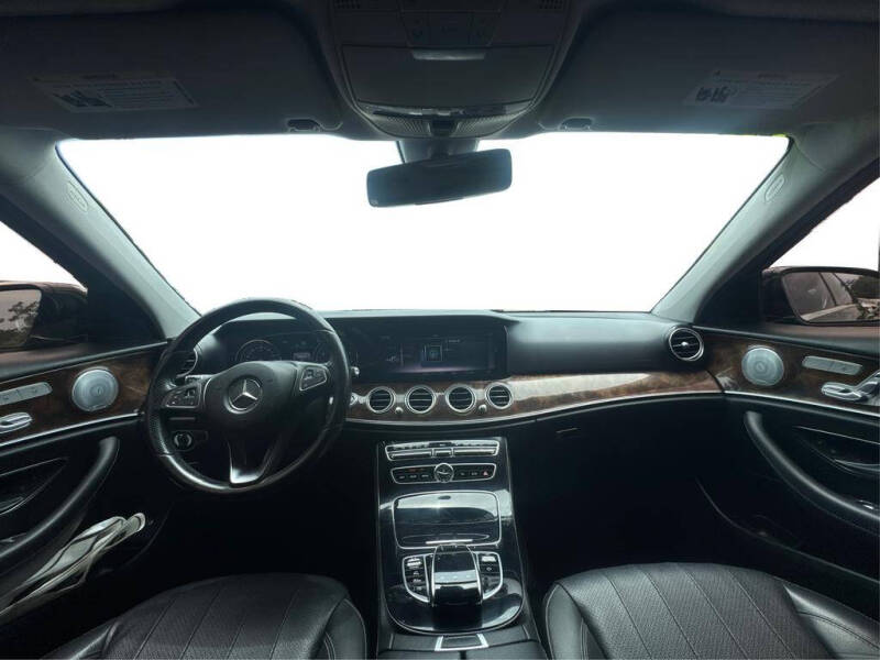 2018 Mercedes-Benz E-Class E 300
