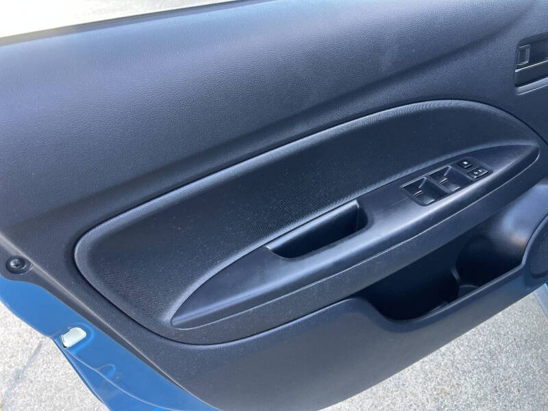 2015 Mitsubishi Mirage DE