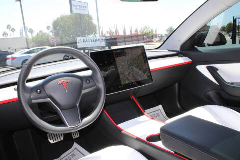 2020 Tesla Model 3 Performance